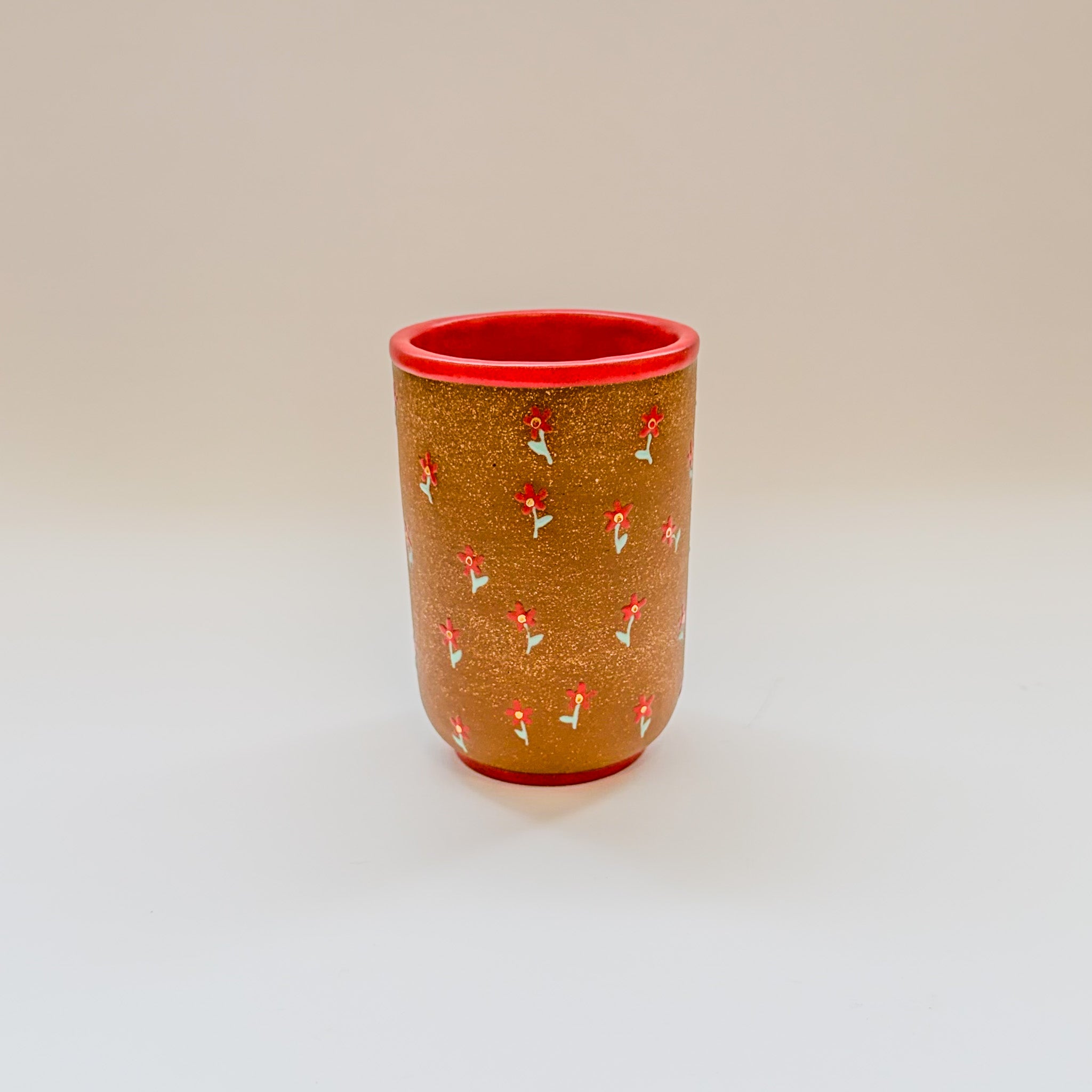 Red daisy tumbler